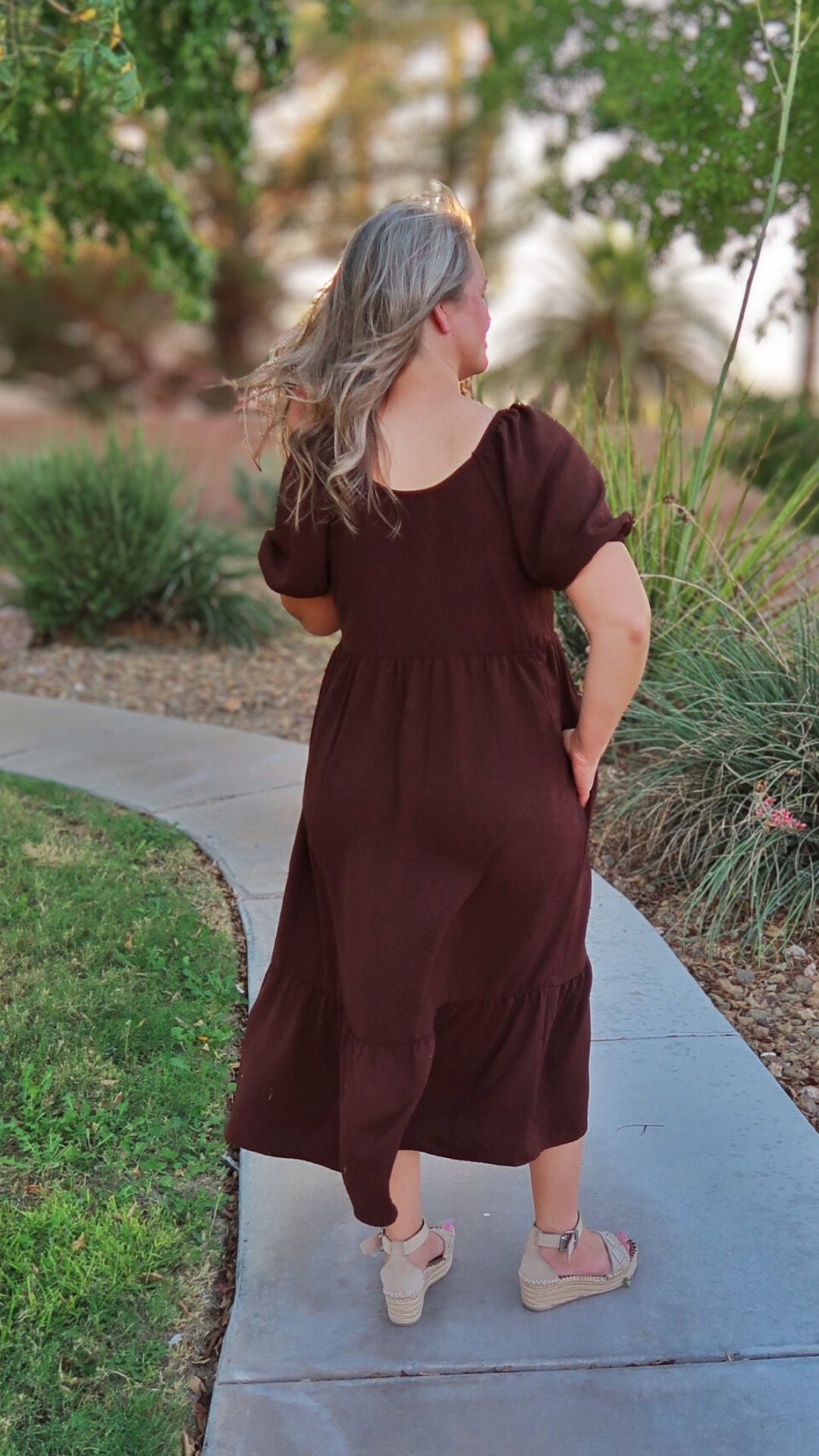 Chocolate color midi dress – Alohi gold apparel