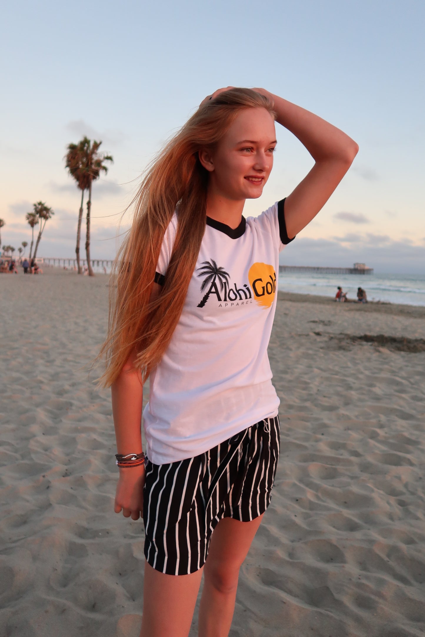 Signature Logo Tee - Alohi Gold Apparel