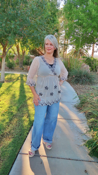 Delicate Embroidered Top-alohi Gold Apparel