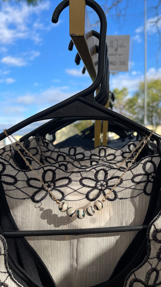 5 Bead Pendant Necklace- alohi gold apparel