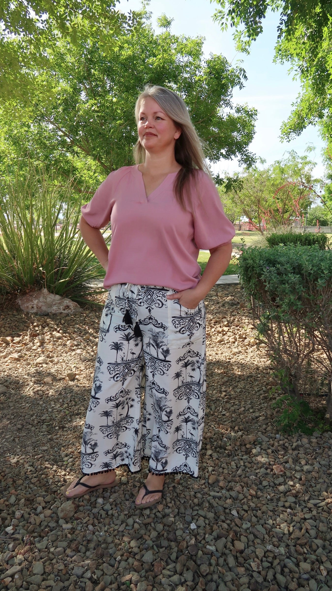 Solid Mauve Vneck Top