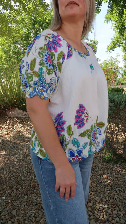 Flower Garden Short Sleeve Top