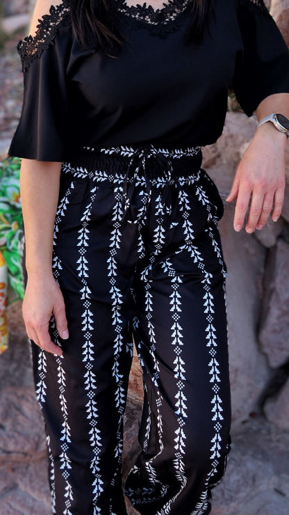 Black Resort Lantern Pants