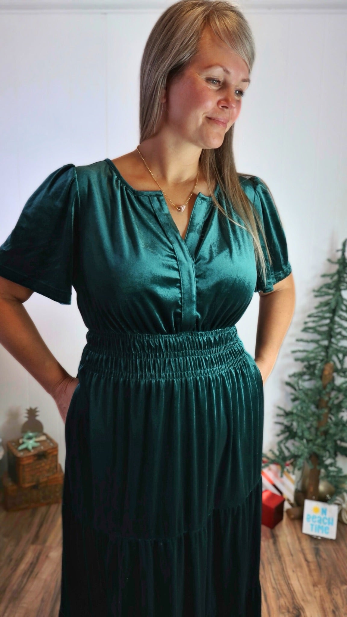 Emerald Velvet Maxi Dress- Alohi Gold Apparel 