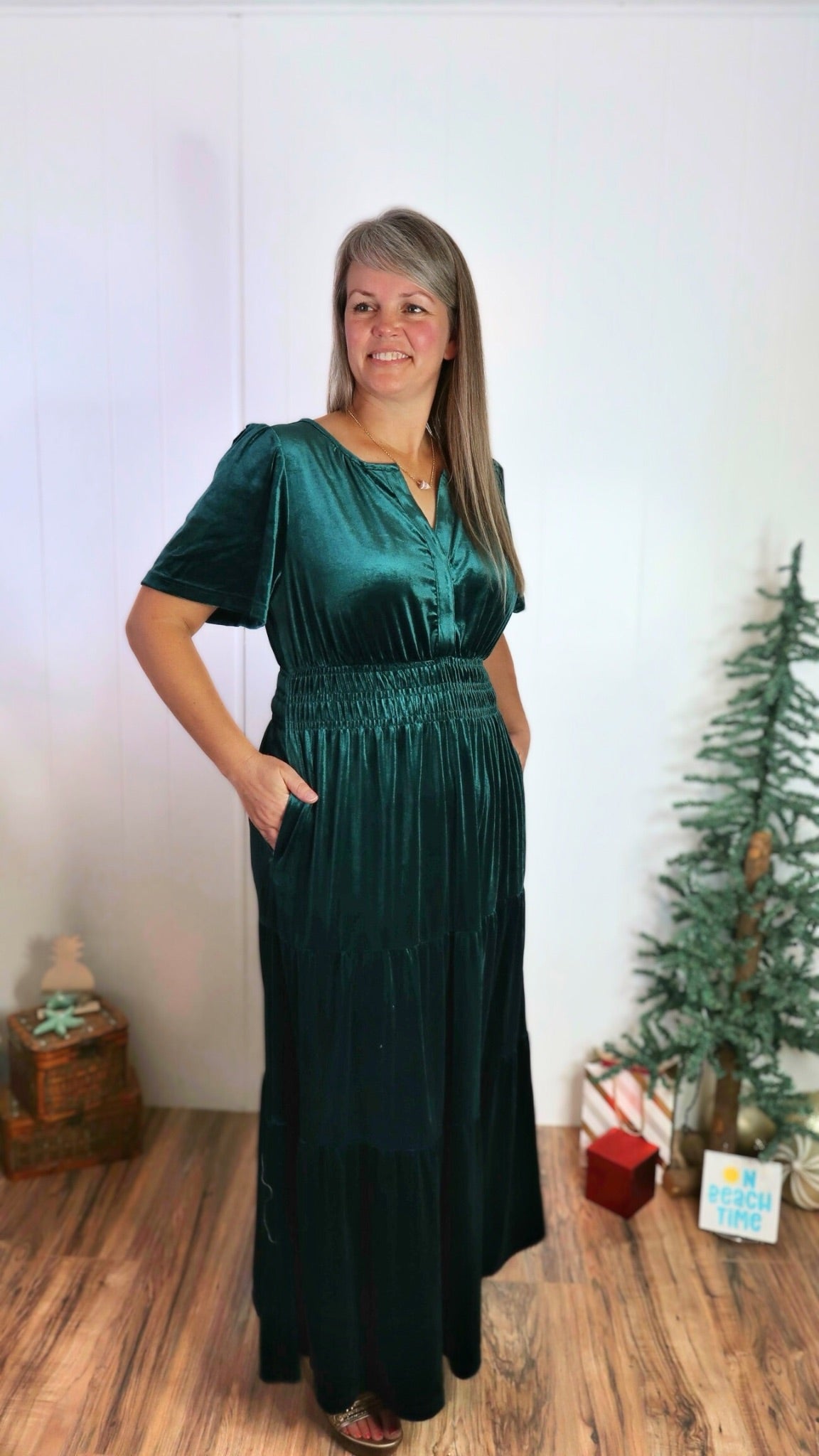 Emerald Velvet Maxi Dress- Alohi Gold Apparel 