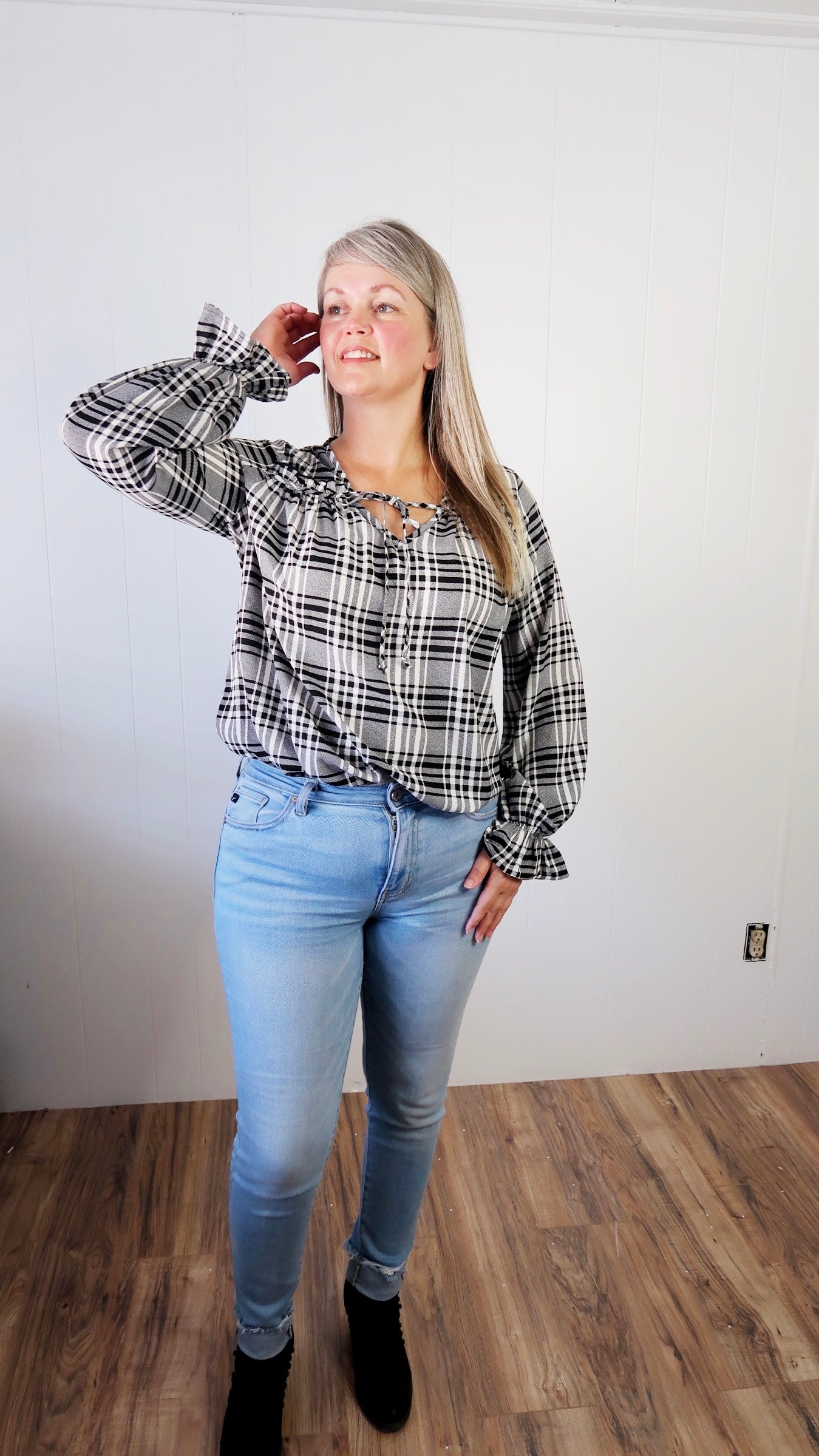 Black and White Plaid Long Sleeve Top-Alohi Gold Apparel 