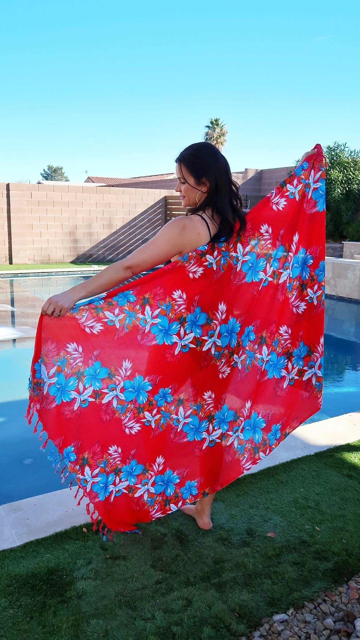 Scarlet Lavalava